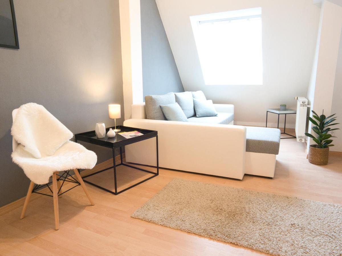 Ferienwohnung - NEU - LUXUS Frankfurt Flat Obertshausen Exterior foto